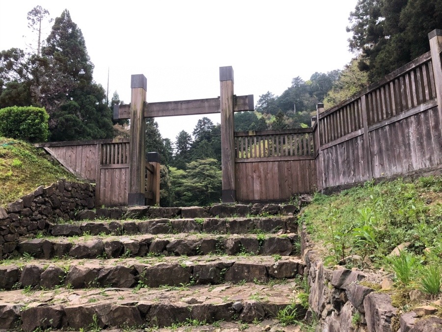 険しい道の先に見えた景色