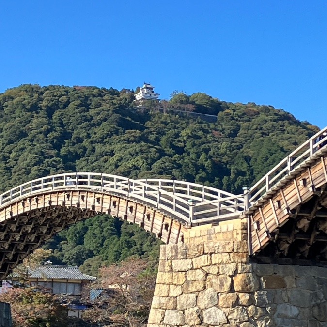 岩国城と錦帯橋