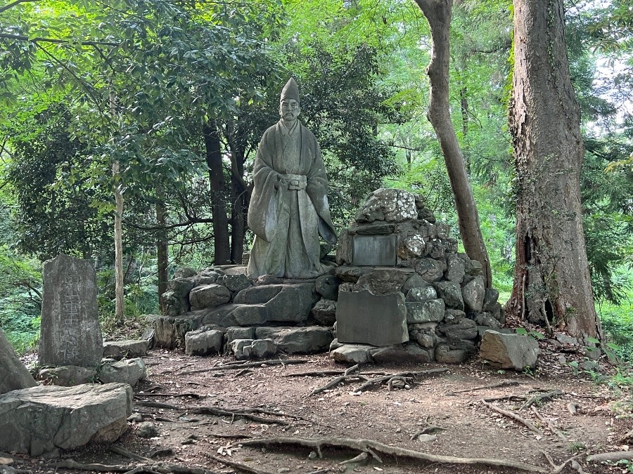 菅谷館跡　畠山重忠像