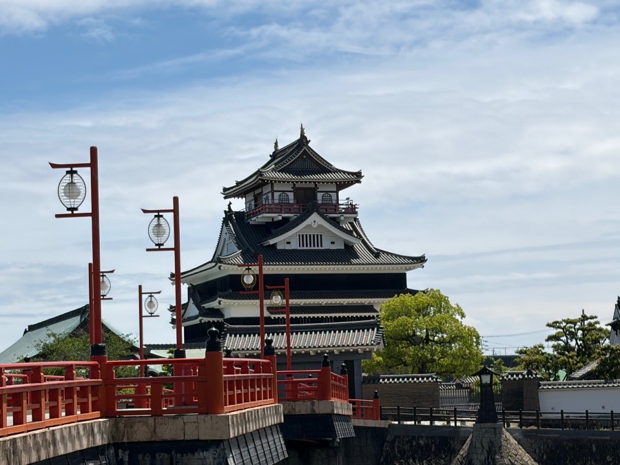 出来立ての清洲城