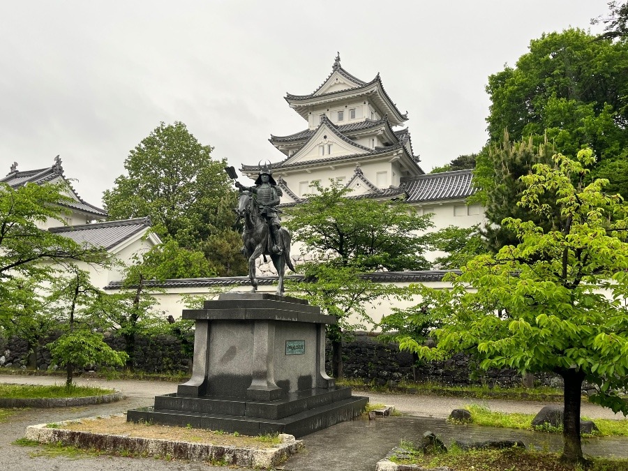 大垣城